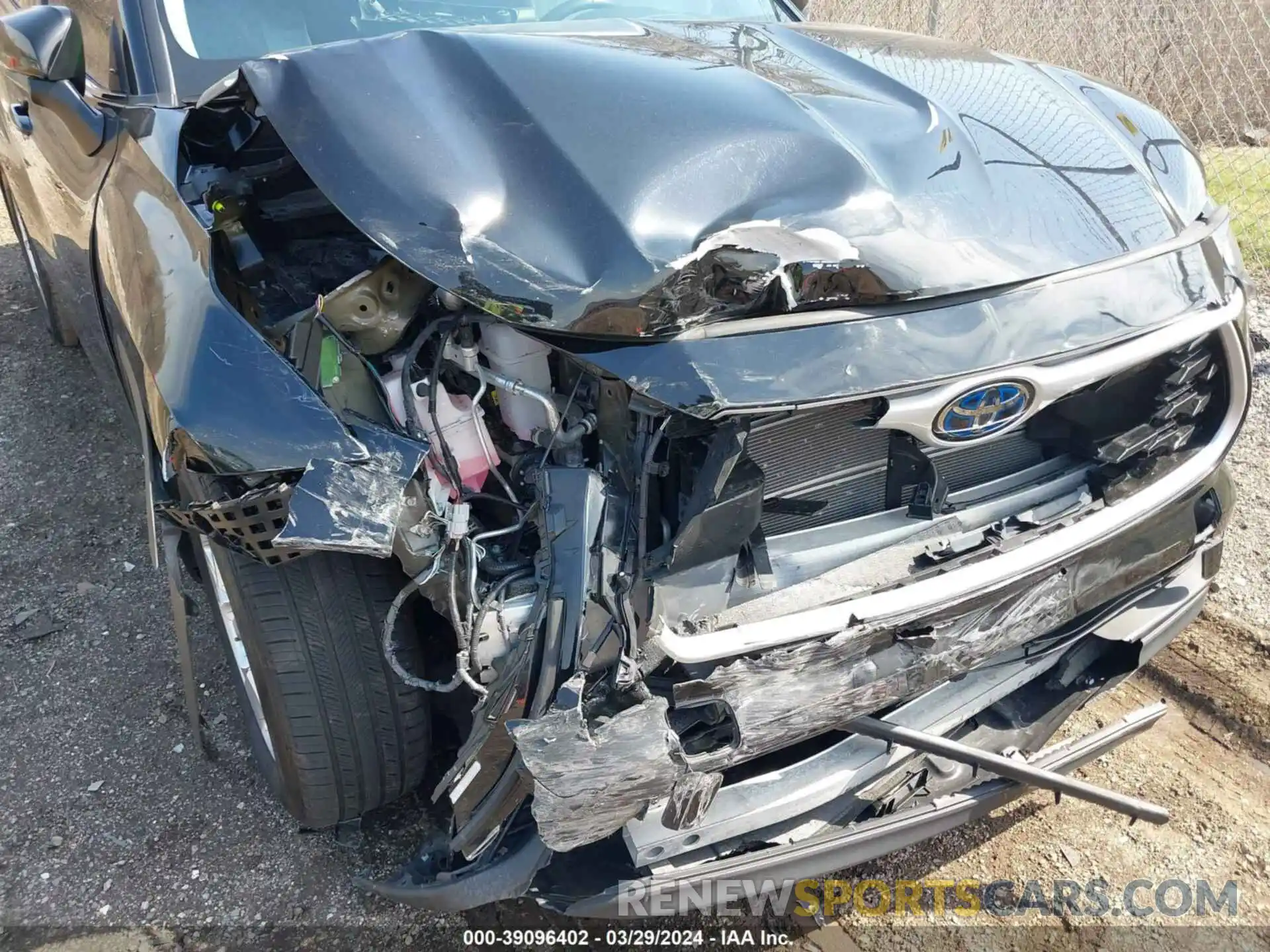 6 Photograph of a damaged car 5TDBBRCH7NS103994 TOYOTA HIGHLANDER 2022