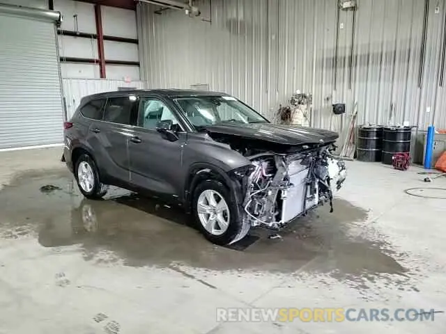 15 Photograph of a damaged car 5TDBBRCH7NS560529 TOYOTA HIGHLANDER 2022