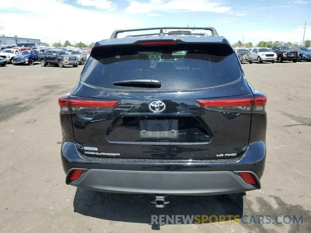 6 Photograph of a damaged car 5TDBZRBH0NS230874 TOYOTA HIGHLANDER 2022