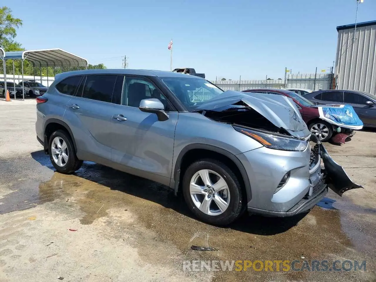 4 Photograph of a damaged car 5TDBZRBH2NS207659 TOYOTA HIGHLANDER 2022
