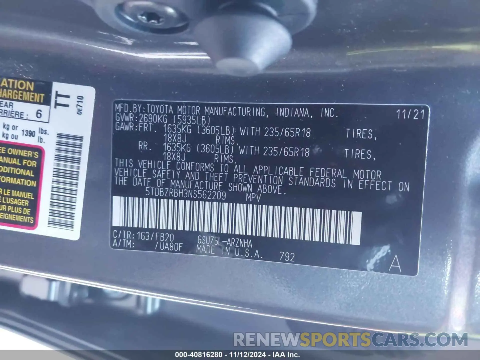 9 Photograph of a damaged car 5TDBZRBH3NS562209 TOYOTA HIGHLANDER 2022