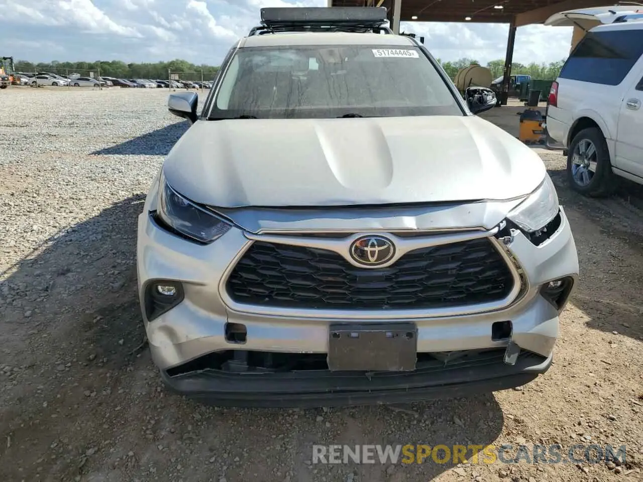 5 Photograph of a damaged car 5TDBZRBH3NS579494 TOYOTA HIGHLANDER 2022