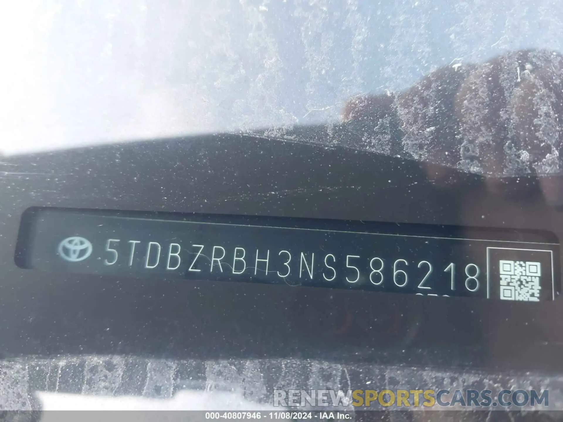 9 Photograph of a damaged car 5TDBZRBH3NS586218 TOYOTA HIGHLANDER 2022