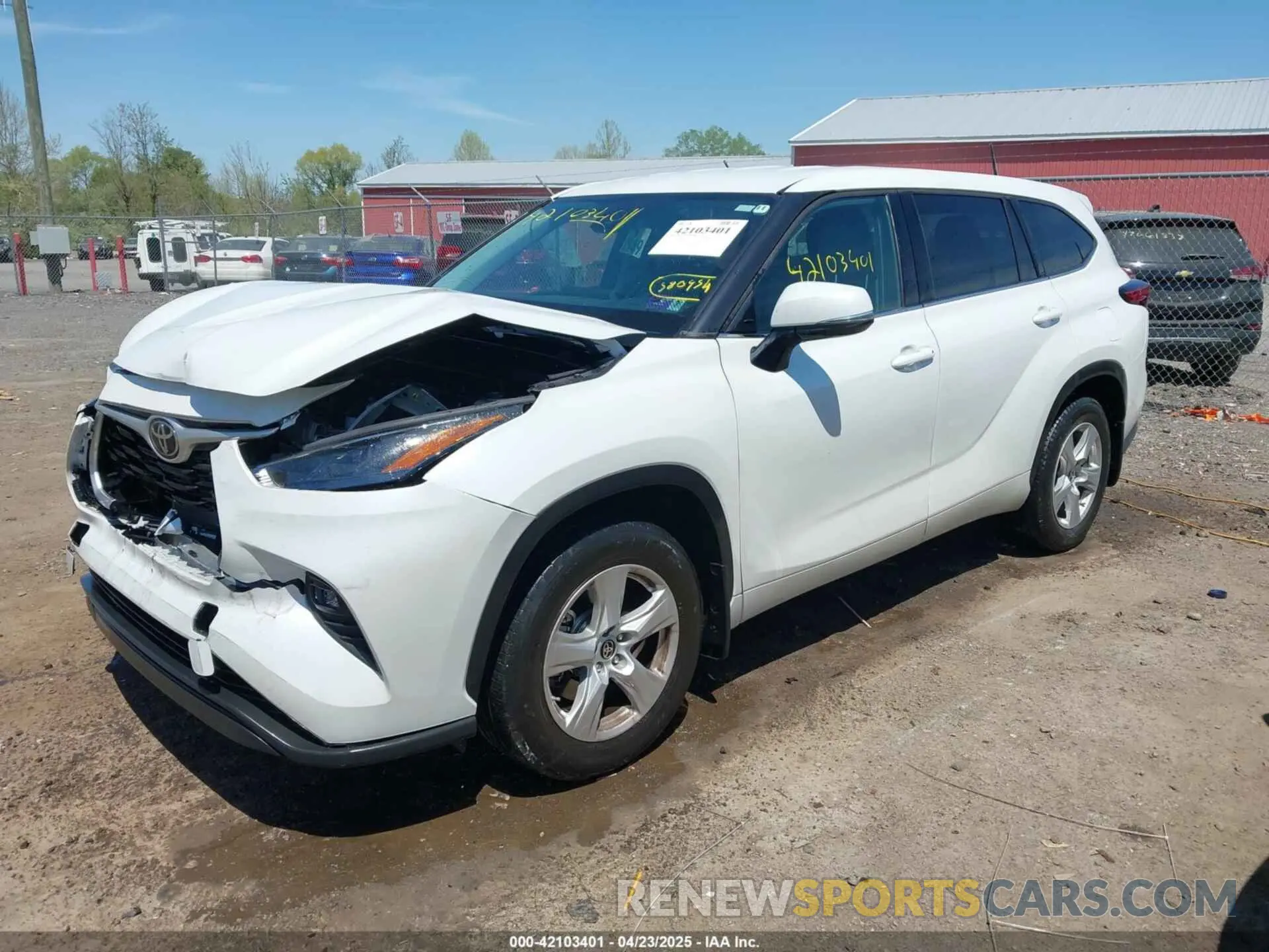2 Photograph of a damaged car 5TDBZRBH5NS580954 TOYOTA HIGHLANDER 2022