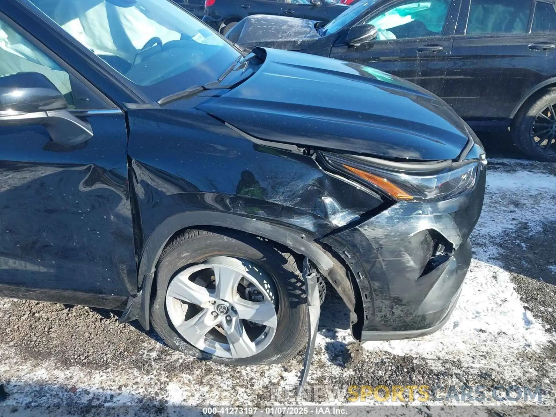 6 Photograph of a damaged car 5TDBZRBH7NS574122 TOYOTA HIGHLANDER 2022