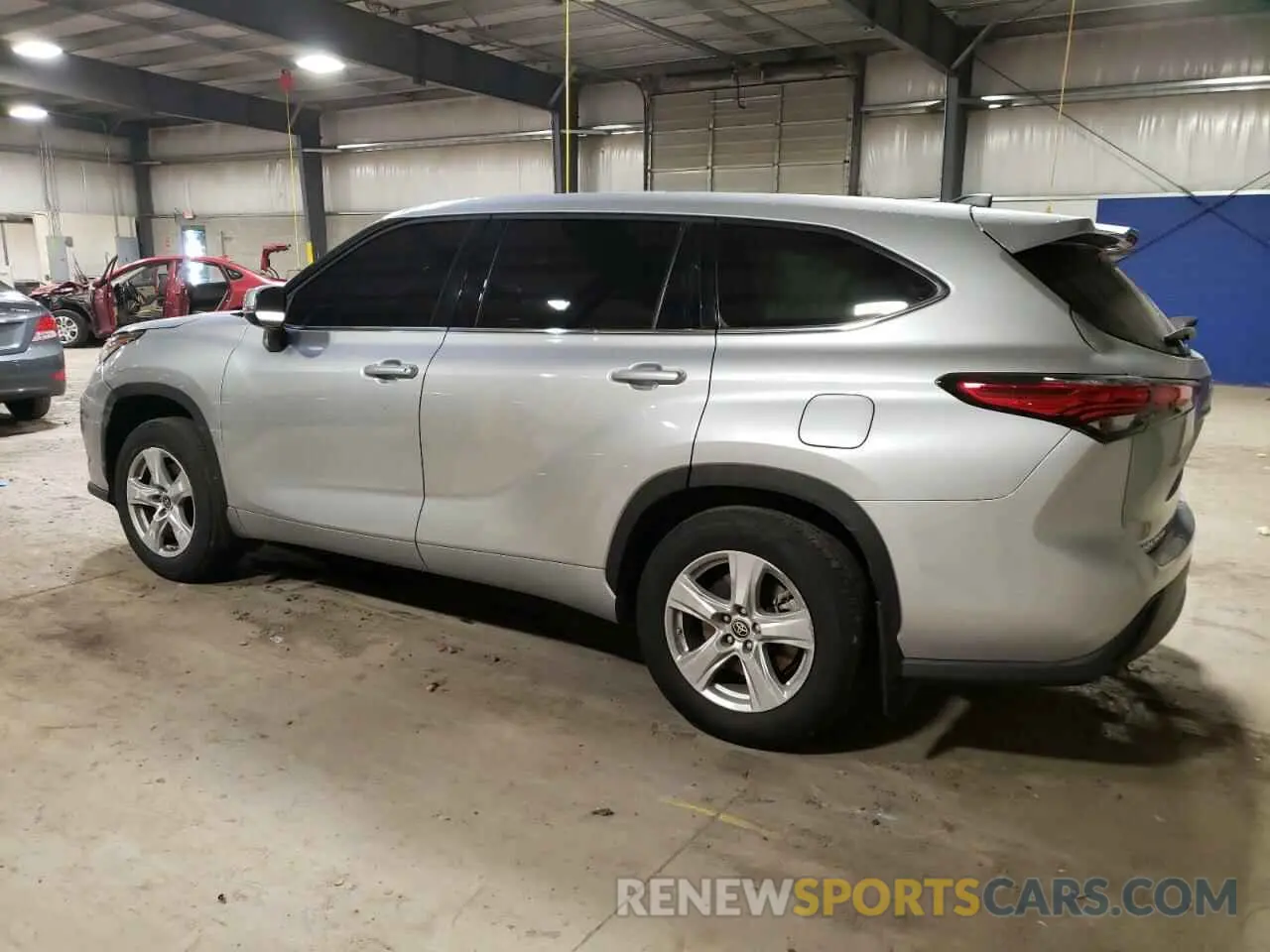 2 Photograph of a damaged car 5TDBZRBH8NS189183 TOYOTA HIGHLANDER 2022