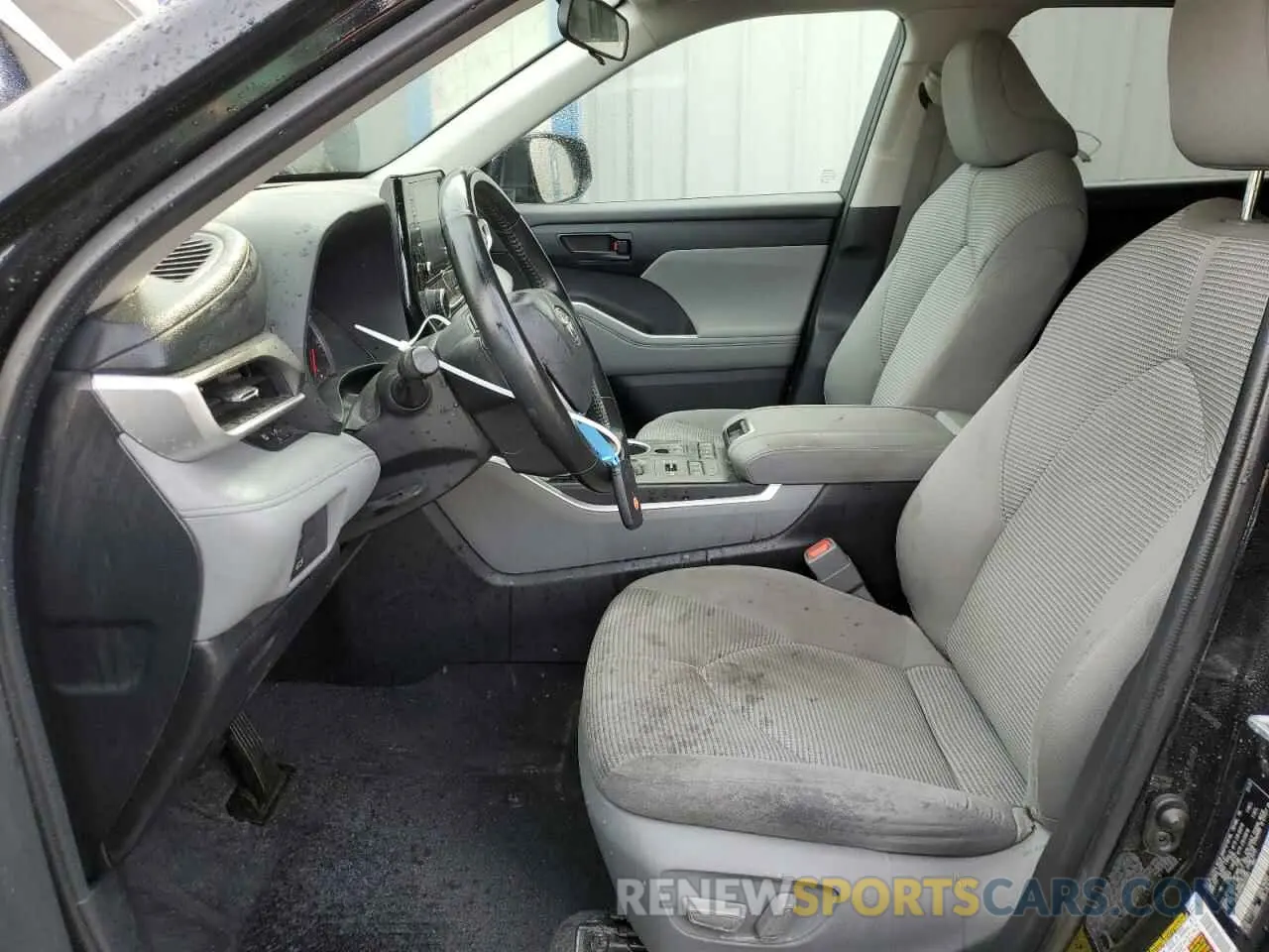 7 Photograph of a damaged car 5TDBZRBH9NS203091 TOYOTA HIGHLANDER 2022