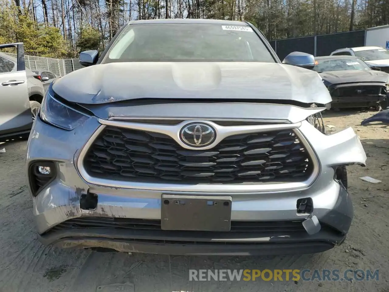5 Photograph of a damaged car 5TDBZRBH9NS246555 TOYOTA HIGHLANDER 2022