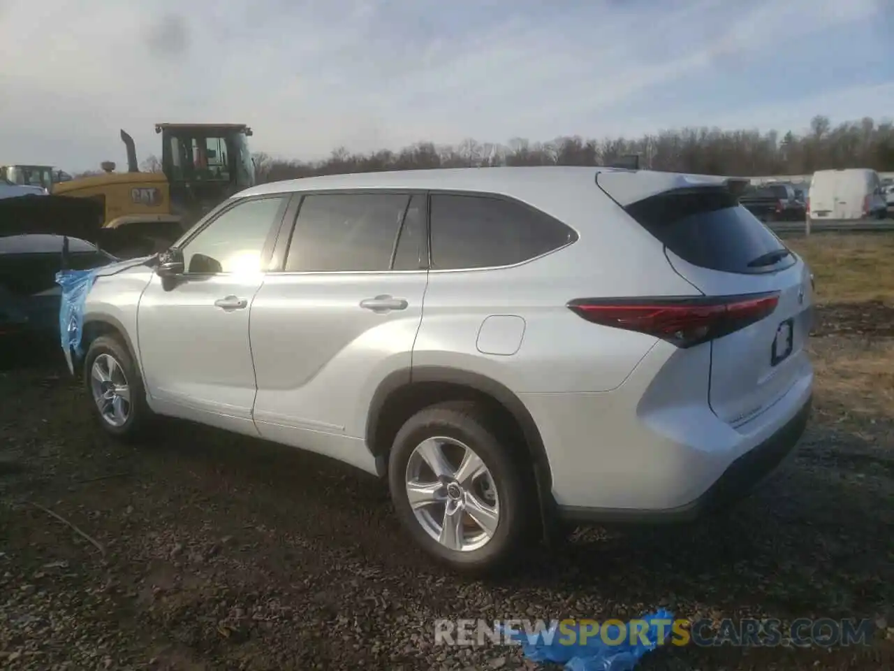 3 Photograph of a damaged car 5TDBZRBH9NS591844 TOYOTA HIGHLANDER 2022