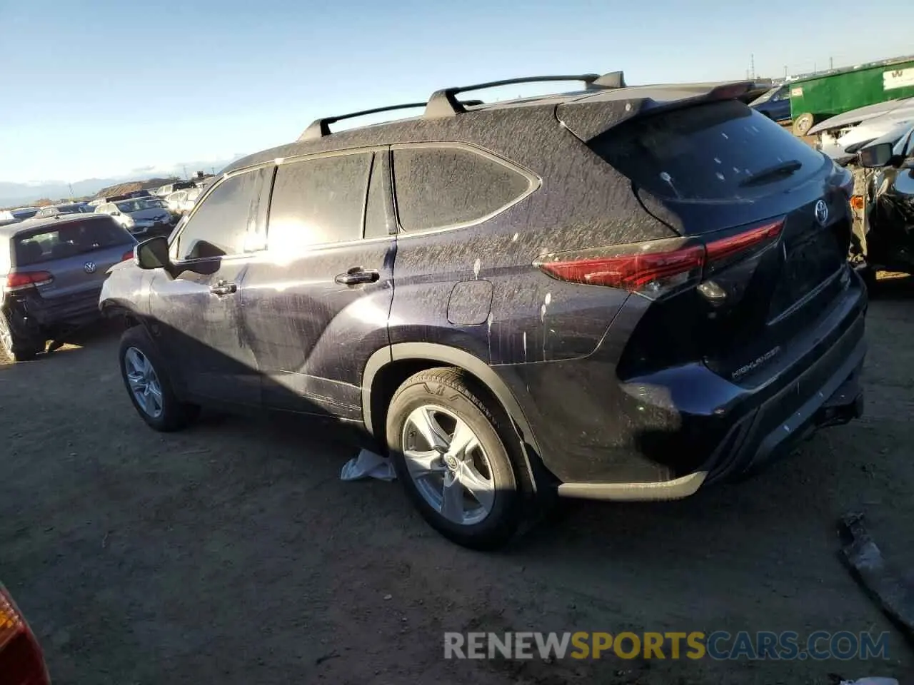 2 Photograph of a damaged car 5TDBZRBHXNS200345 TOYOTA HIGHLANDER 2022