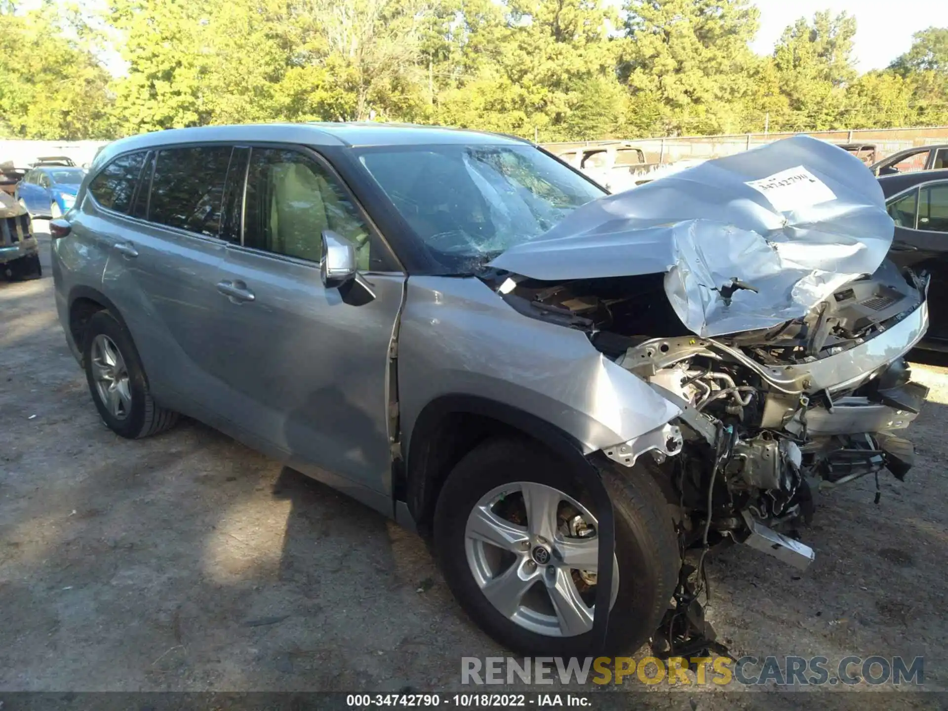 1 Photograph of a damaged car 5TDCZRAH1NS096902 TOYOTA HIGHLANDER 2022