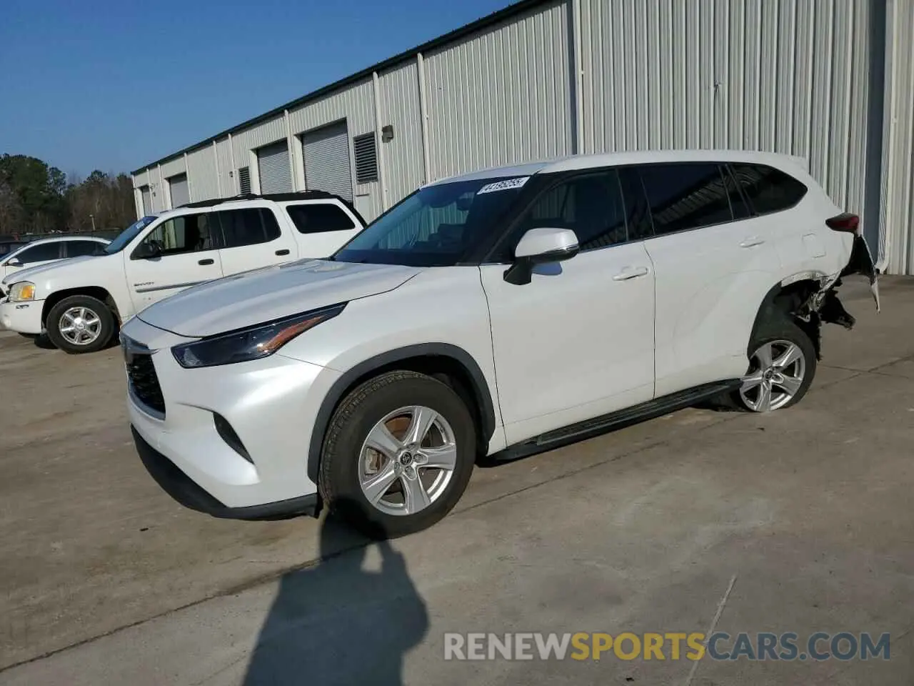 1 Photograph of a damaged car 5TDCZRAH3NS550616 TOYOTA HIGHLANDER 2022