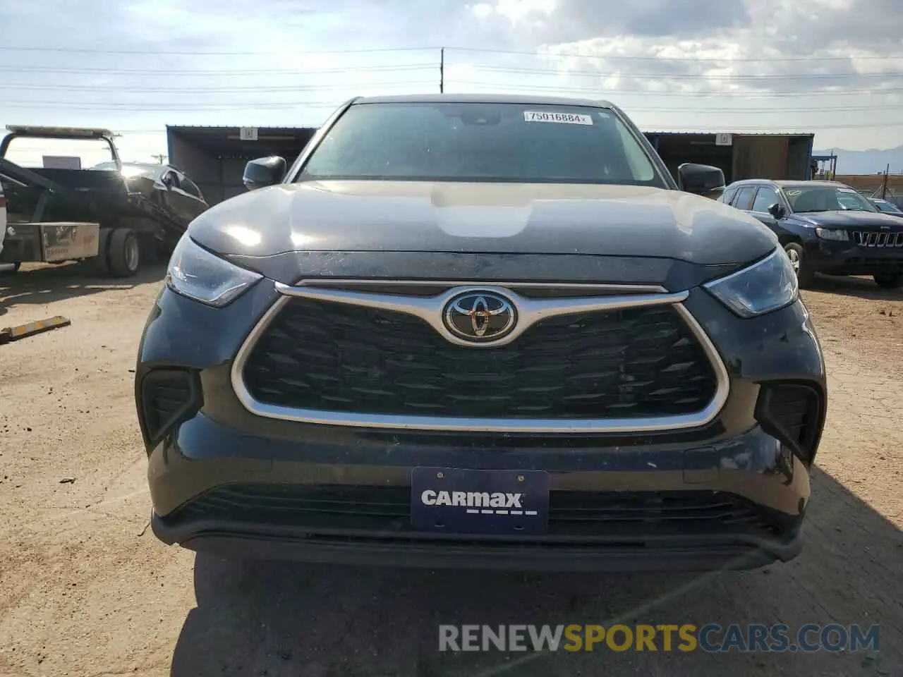 5 Photograph of a damaged car 5TDCZRAHXNS120162 TOYOTA HIGHLANDER 2022