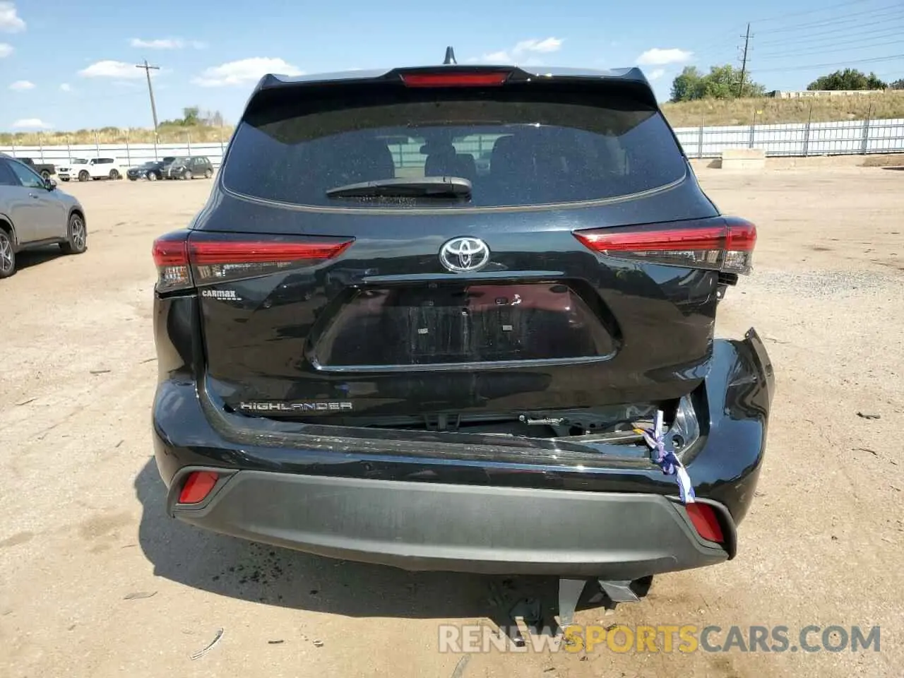 6 Photograph of a damaged car 5TDCZRAHXNS120162 TOYOTA HIGHLANDER 2022