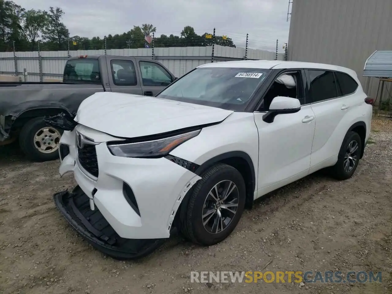 1 Photograph of a damaged car 5TDCZRBH1NS216485 TOYOTA HIGHLANDER 2022