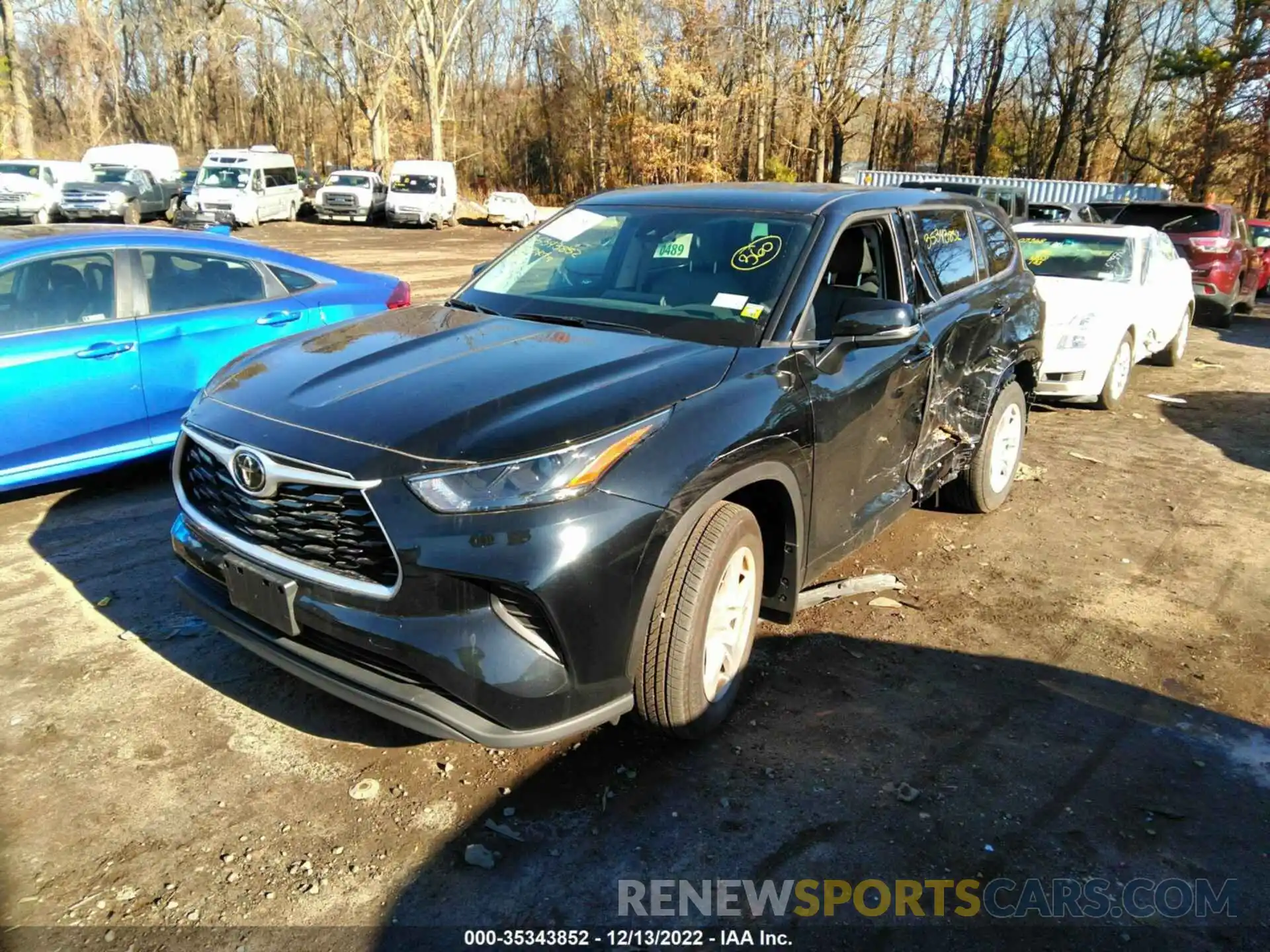 2 Photograph of a damaged car 5TDCZRBH1NS229480 TOYOTA HIGHLANDER 2022