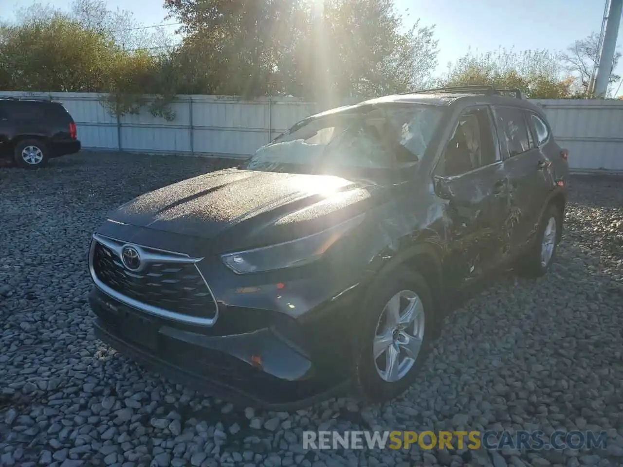 9 Photograph of a damaged car 5TDCZRBH2NS179219 TOYOTA HIGHLANDER 2022