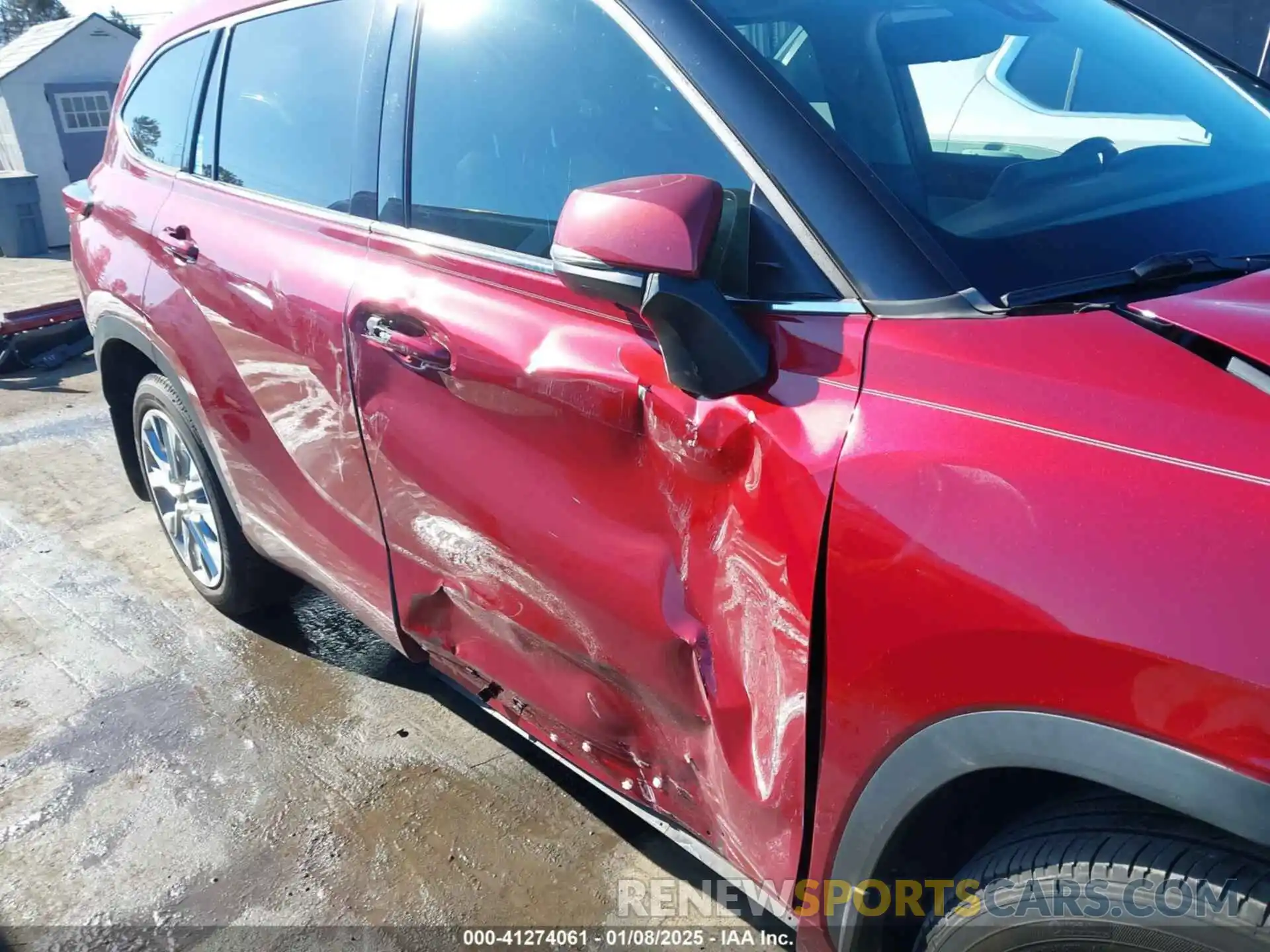 22 Photograph of a damaged car 5TDDZRBH3NS181159 TOYOTA HIGHLANDER 2022