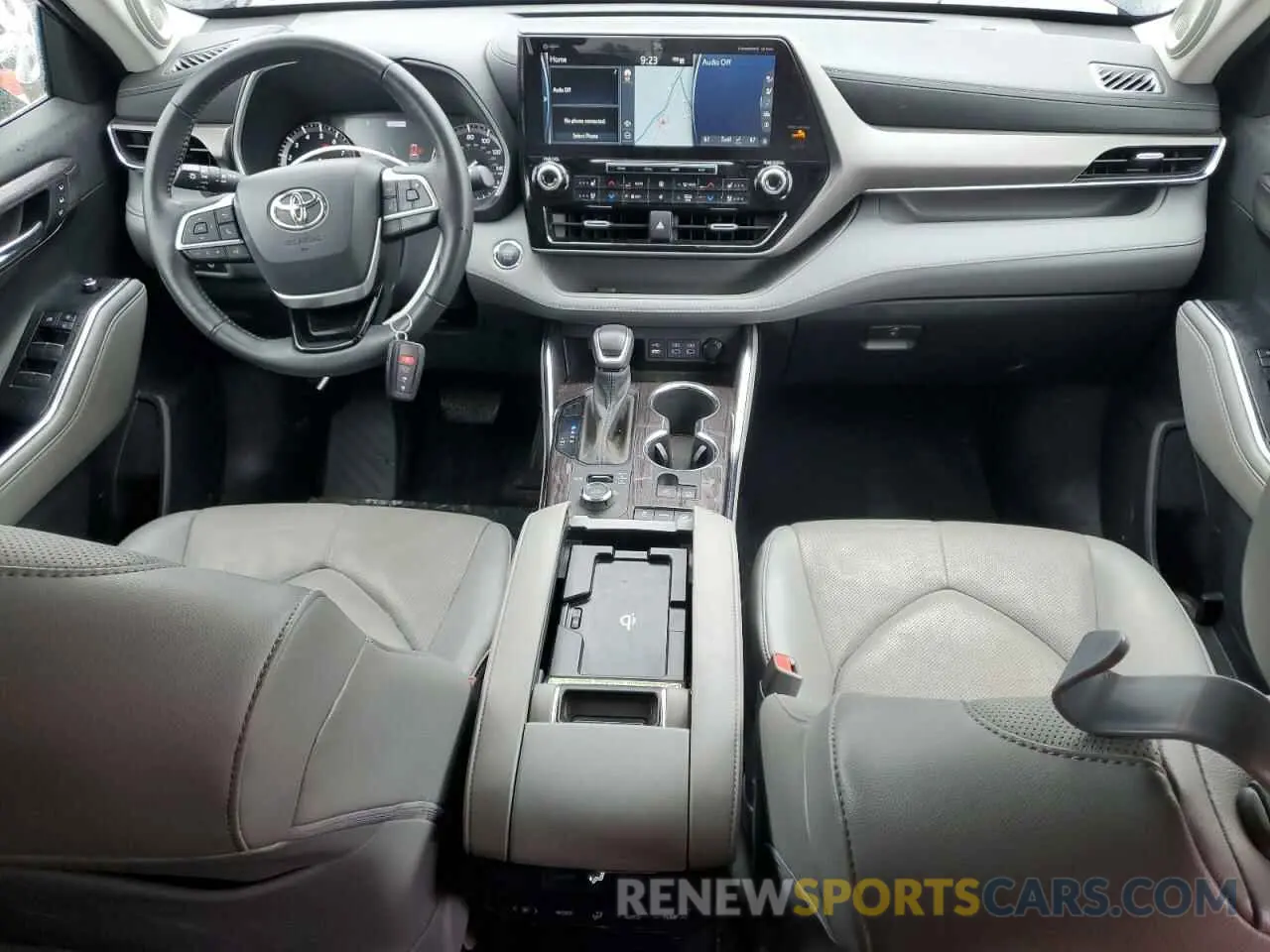 8 Photograph of a damaged car 5TDDZRBH3NS208893 TOYOTA HIGHLANDER 2022