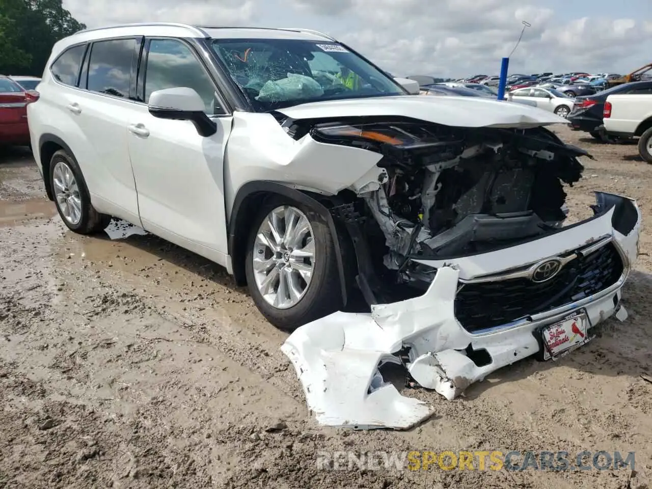 1 Photograph of a damaged car 5TDDZRBH5NS167313 TOYOTA HIGHLANDER 2022