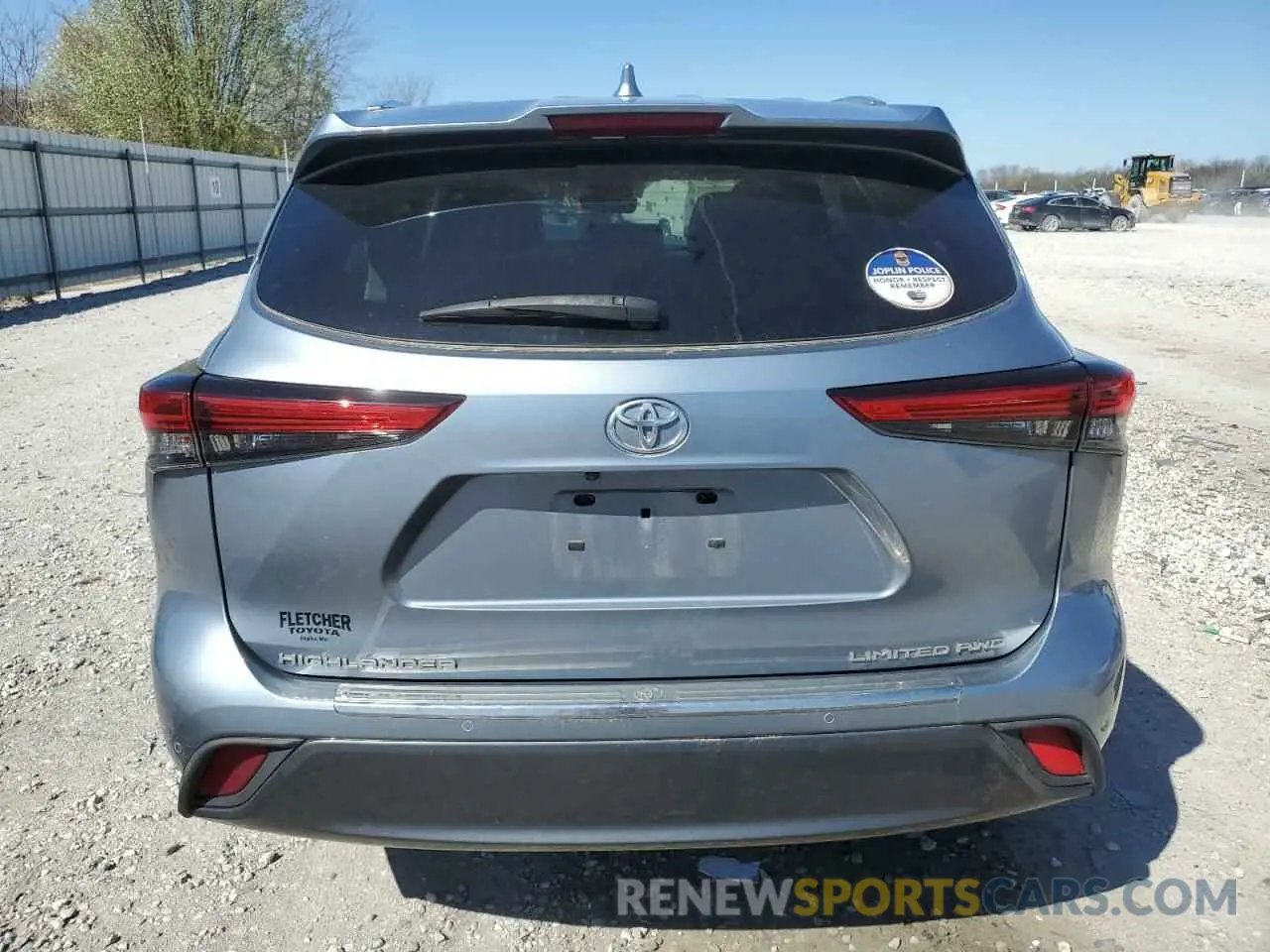 6 Photograph of a damaged car 5TDDZRBH5NS186086 TOYOTA HIGHLANDER 2022