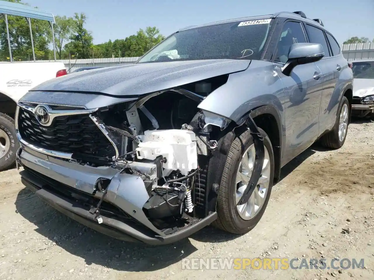 2 Photograph of a damaged car 5TDDZRBHXNS208700 TOYOTA HIGHLANDER 2022