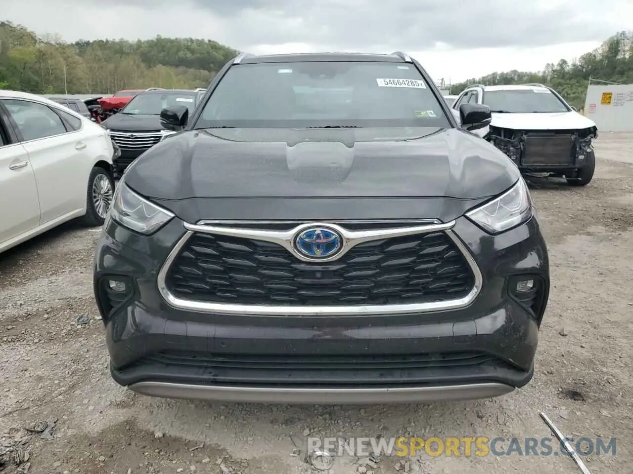 5 Photograph of a damaged car 5TDEBRCH6NS079586 TOYOTA HIGHLANDER 2022