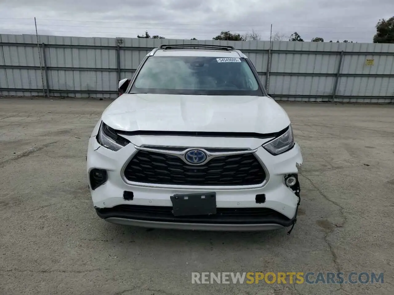 5 Photograph of a damaged car 5TDEBRCH8NS090895 TOYOTA HIGHLANDER 2022