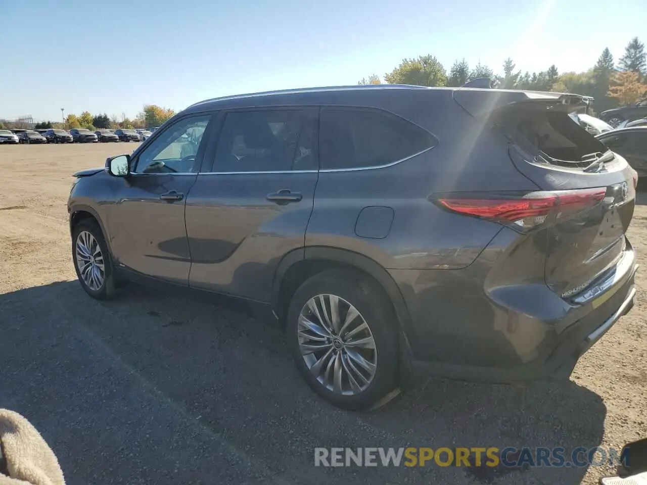 2 Photograph of a damaged car 5TDEBRCH9NS078738 TOYOTA HIGHLANDER 2022