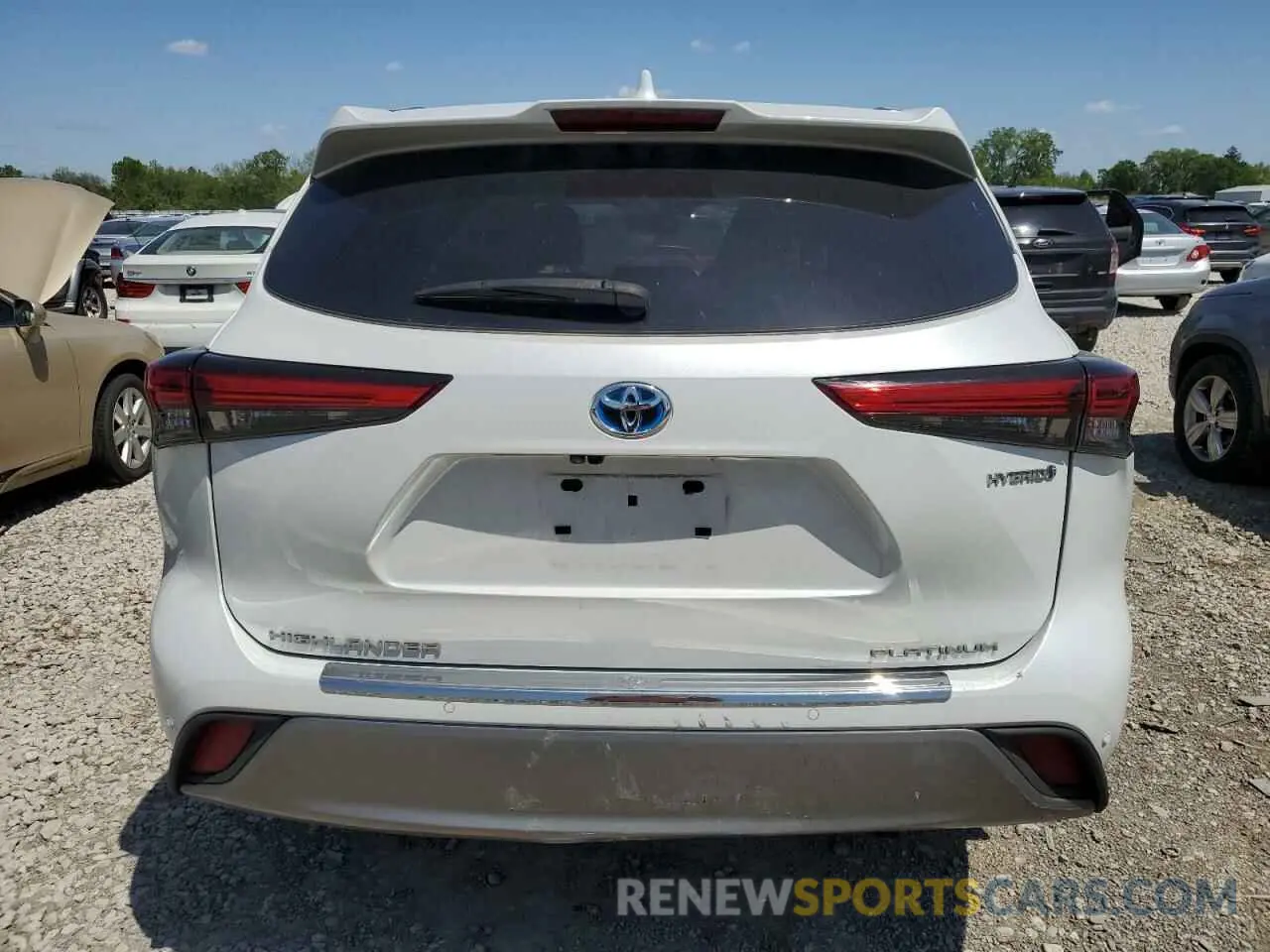 6 Photograph of a damaged car 5TDEBRCH9NS083499 TOYOTA HIGHLANDER 2022