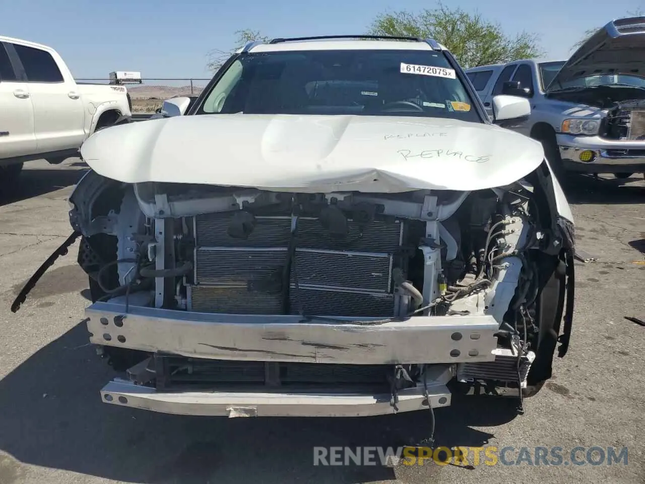 5 Photograph of a damaged car 5TDFARAH5NS012746 TOYOTA HIGHLANDER 2022