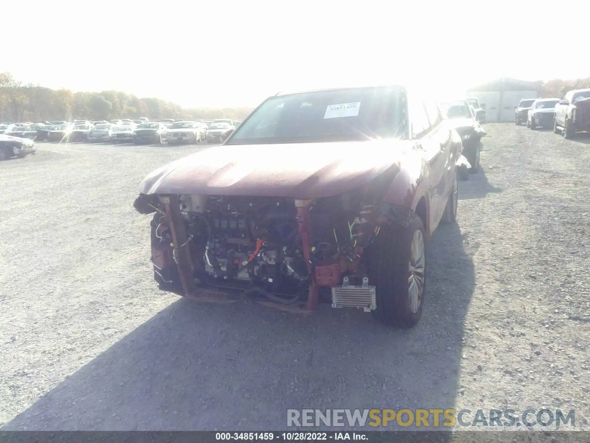 11 Photograph of a damaged car 5TDFARAH5NS014044 TOYOTA HIGHLANDER 2022