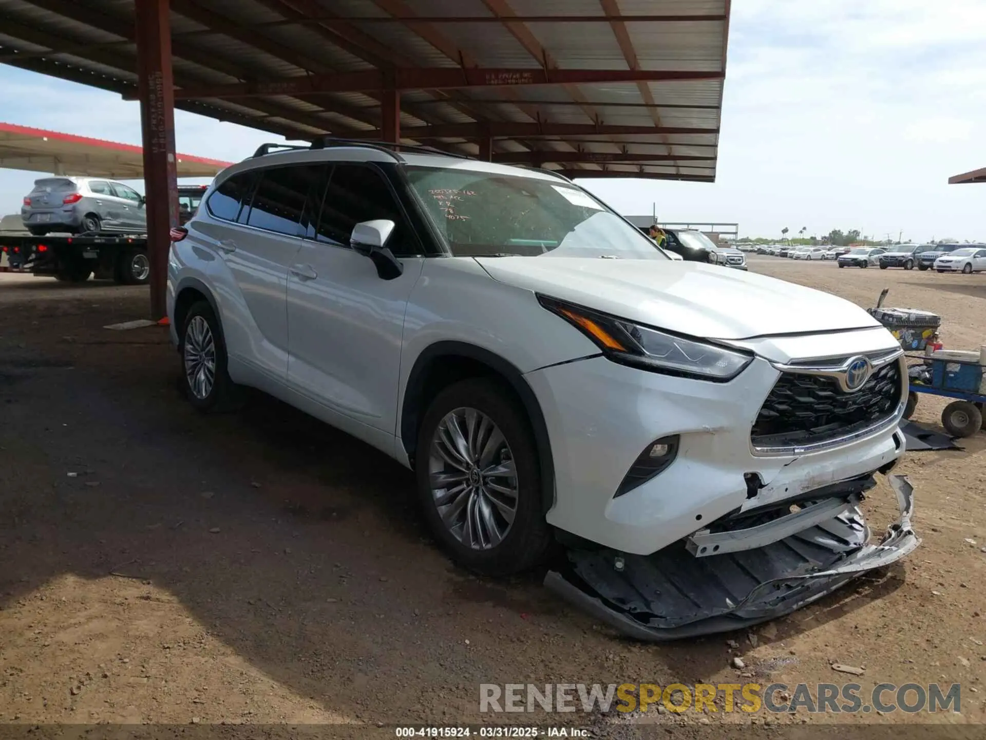 1 Photograph of a damaged car 5TDFARAH5NS014075 TOYOTA HIGHLANDER 2022