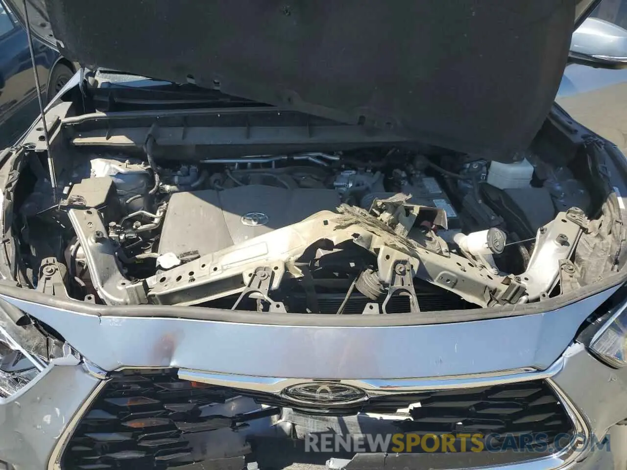 12 Photograph of a damaged car 5TDFZRBH5NS238406 TOYOTA HIGHLANDER 2022
