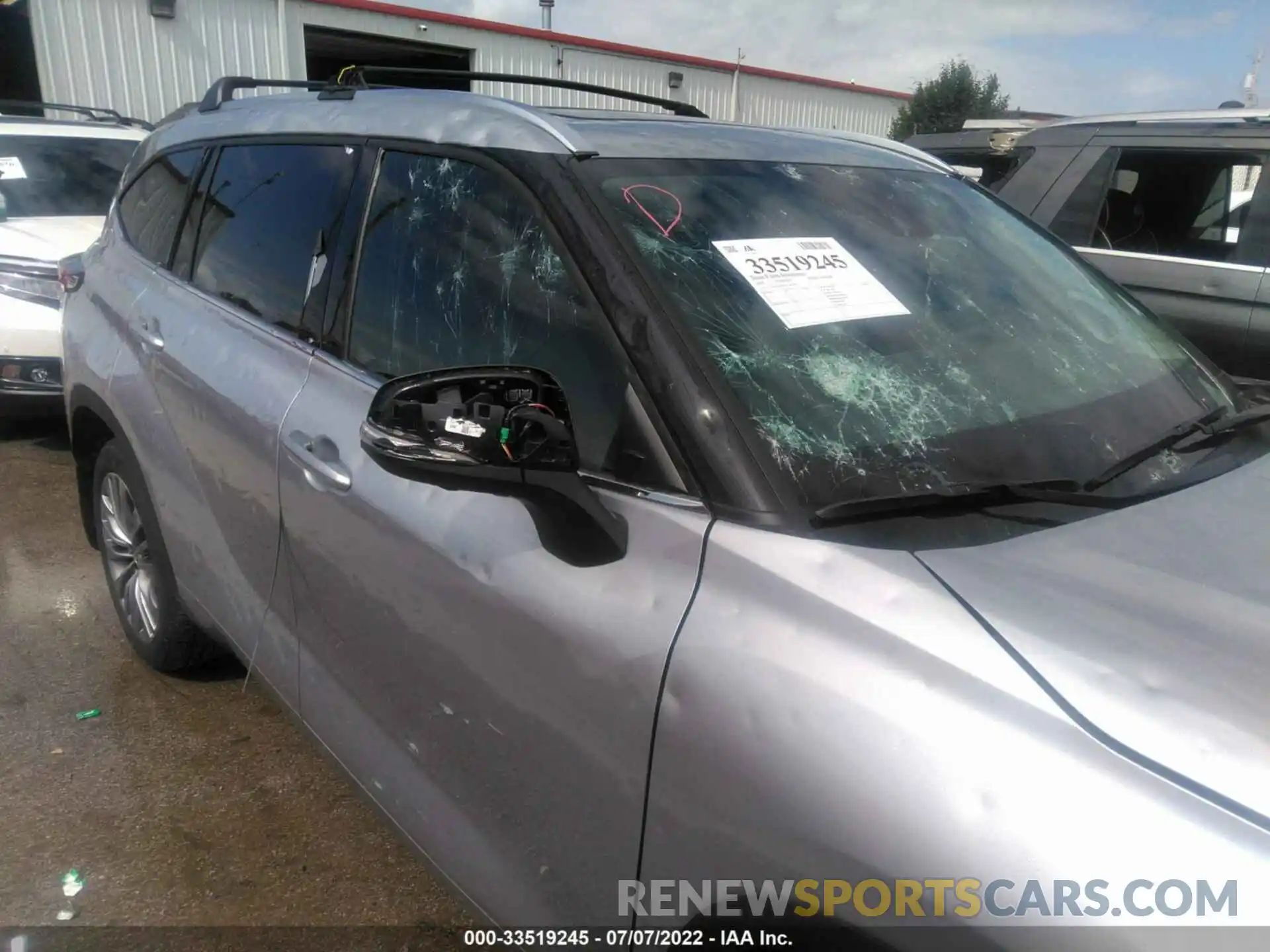 6 Photograph of a damaged car 5TDFZRBH7NS181240 TOYOTA HIGHLANDER 2022