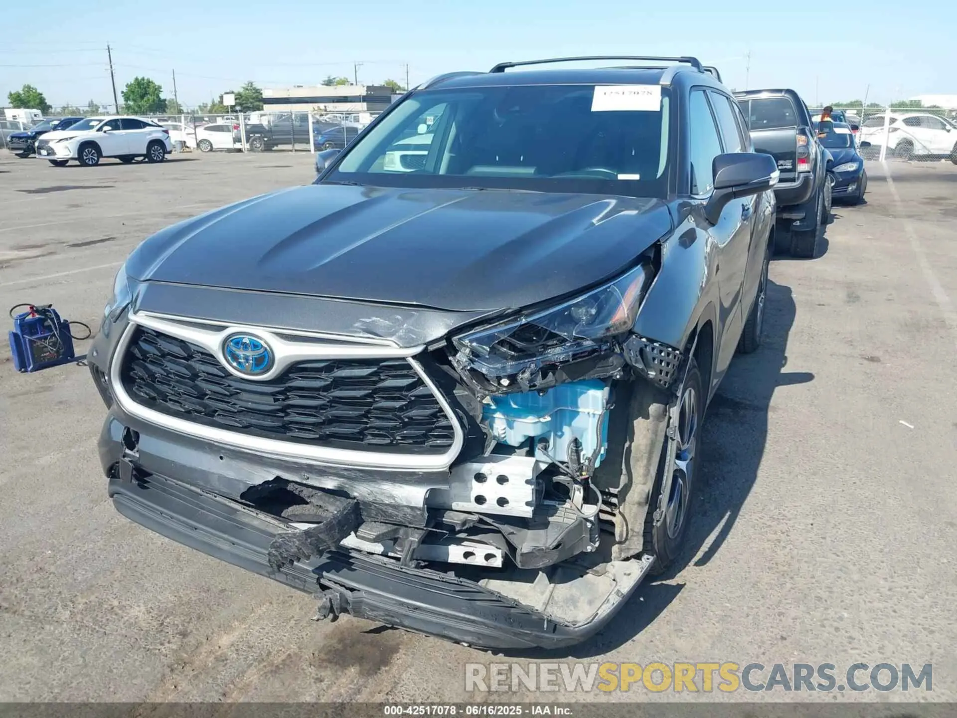 6 Photograph of a damaged car 5TDGARAH1NS516618 TOYOTA HIGHLANDER 2022