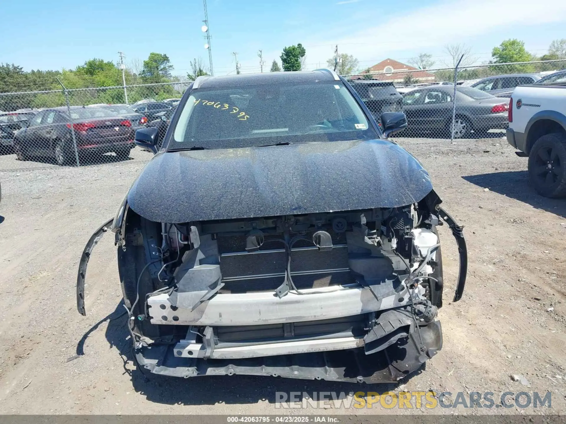 12 Photograph of a damaged car 5TDGARAH3NS510285 TOYOTA HIGHLANDER 2022