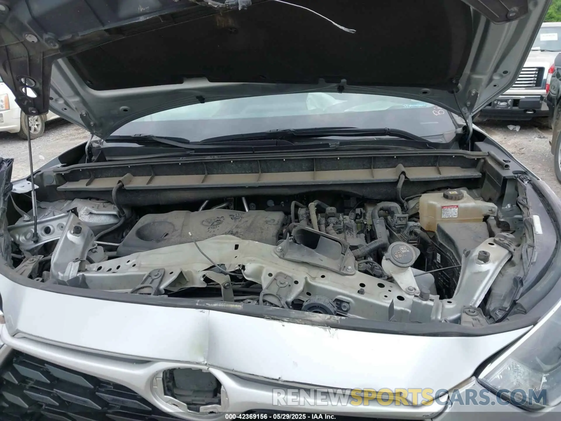 10 Photograph of a damaged car 5TDGARAH4NS511980 TOYOTA HIGHLANDER 2022