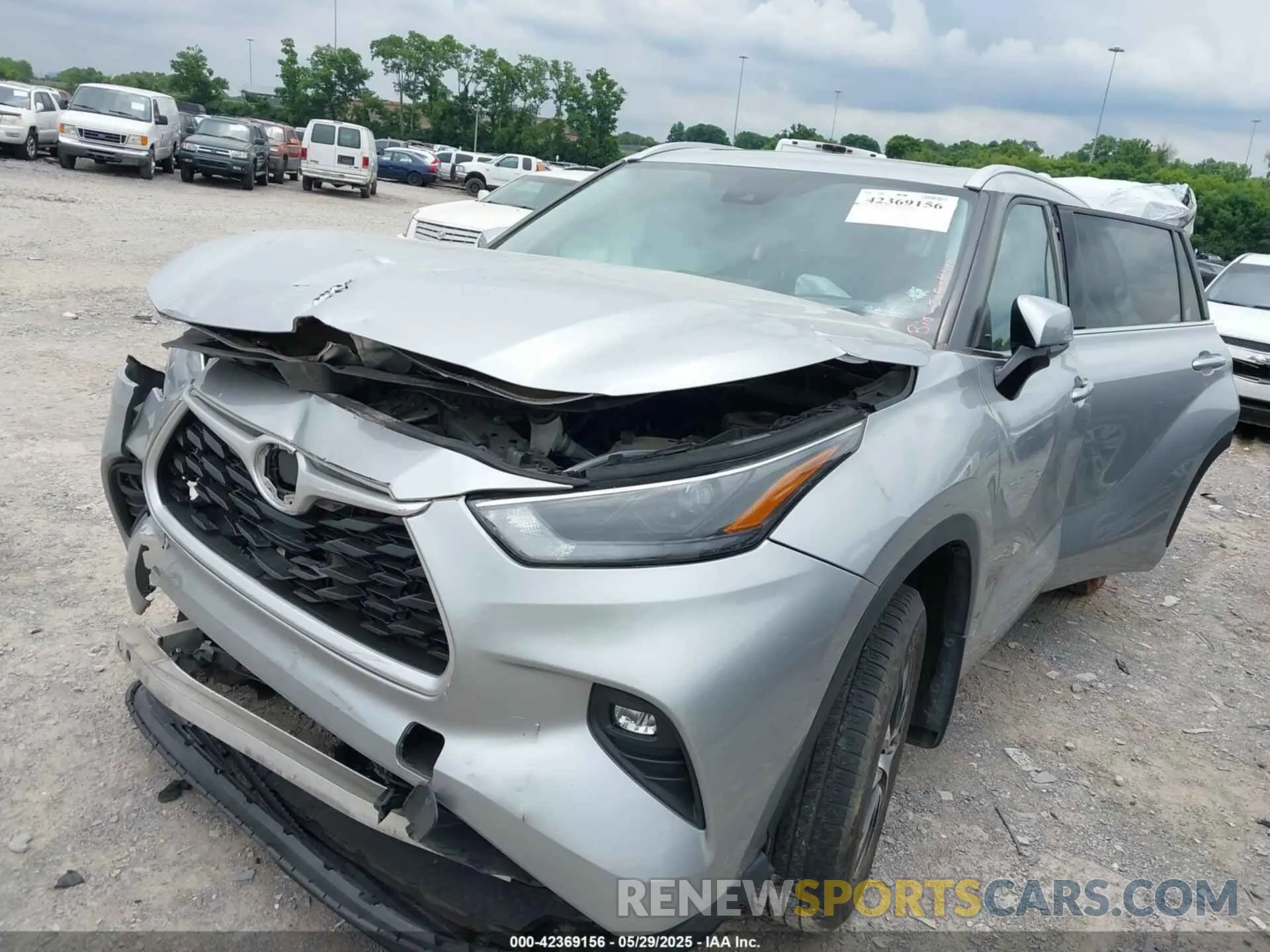2 Photograph of a damaged car 5TDGARAH4NS511980 TOYOTA HIGHLANDER 2022