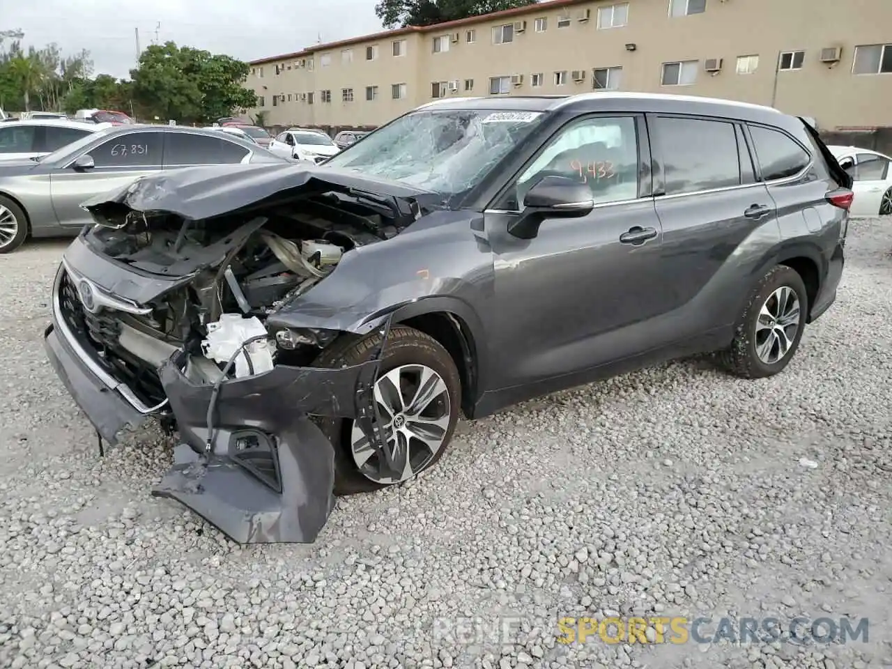 1 Photograph of a damaged car 5TDGARAH5NS512829 TOYOTA HIGHLANDER 2022