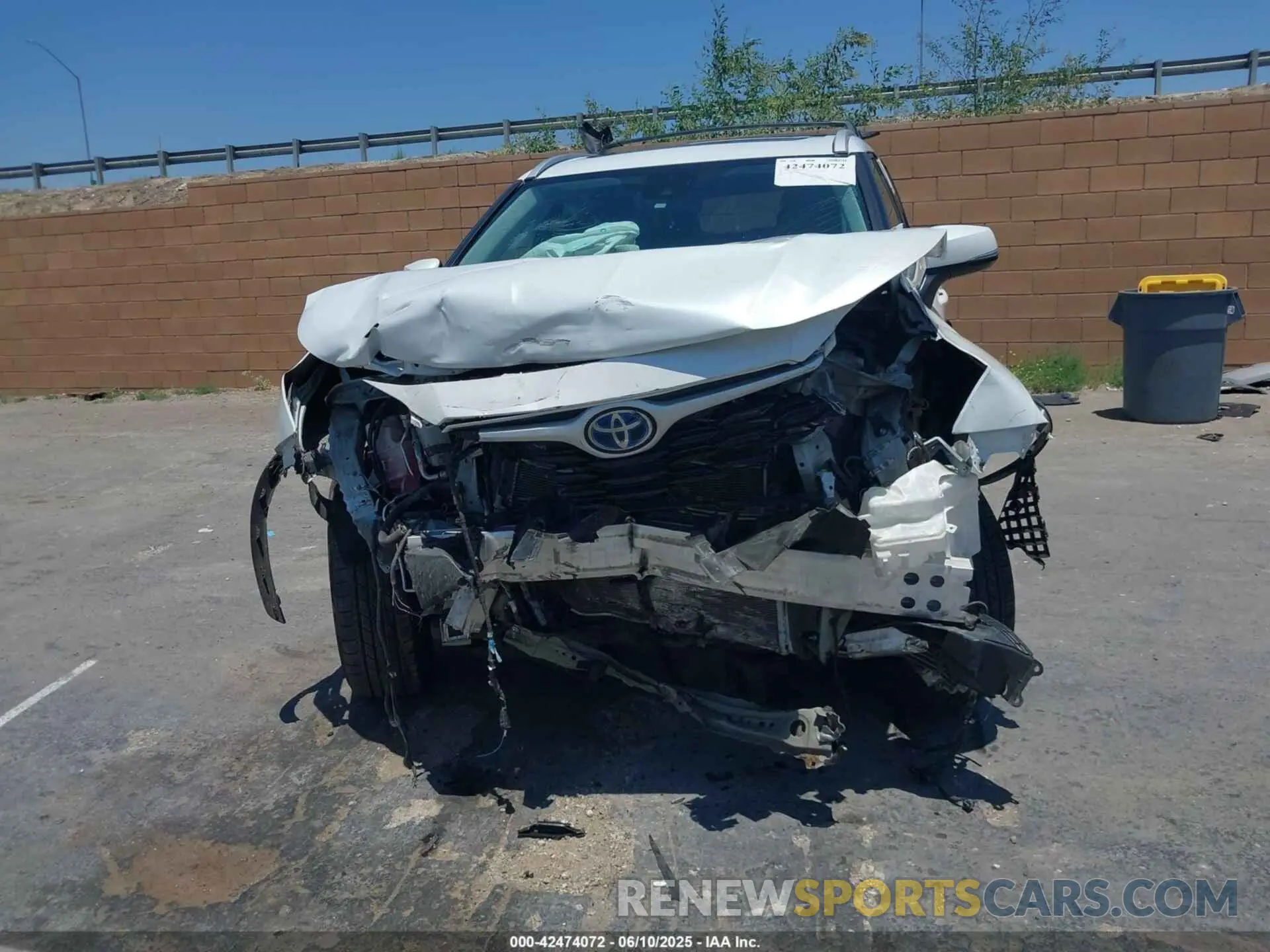 6 Photograph of a damaged car 5TDGARAH8NS514686 TOYOTA HIGHLANDER 2022