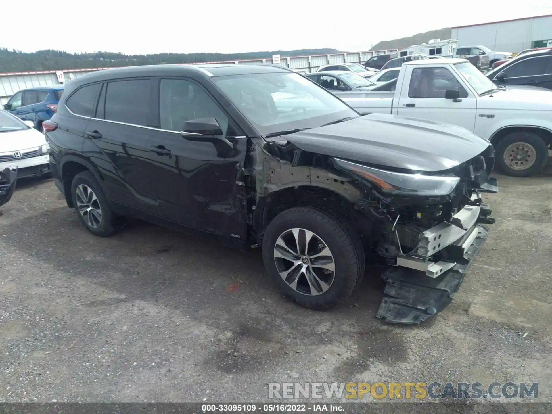 1 Photograph of a damaged car 5TDGBRCH0NS075266 TOYOTA HIGHLANDER 2022