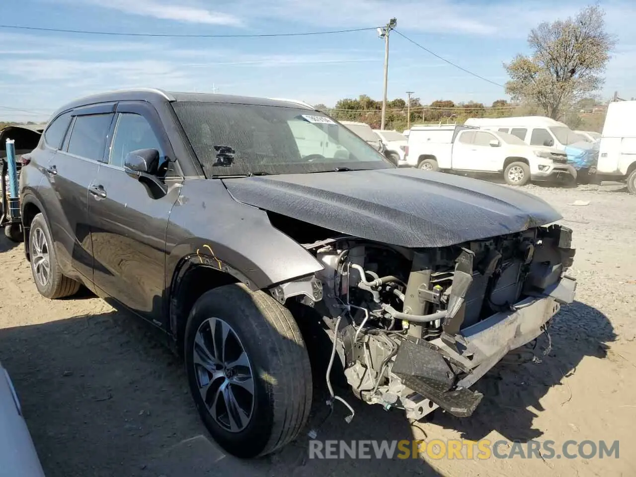 4 Photograph of a damaged car 5TDGBRCH5NS549213 TOYOTA HIGHLANDER 2022