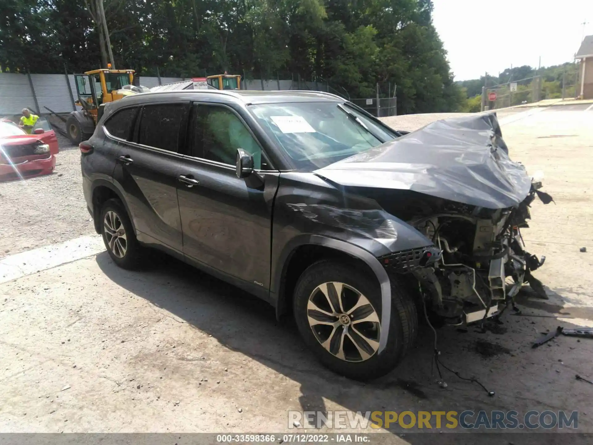 1 Photograph of a damaged car 5TDGBRCH7NS548323 TOYOTA HIGHLANDER 2022