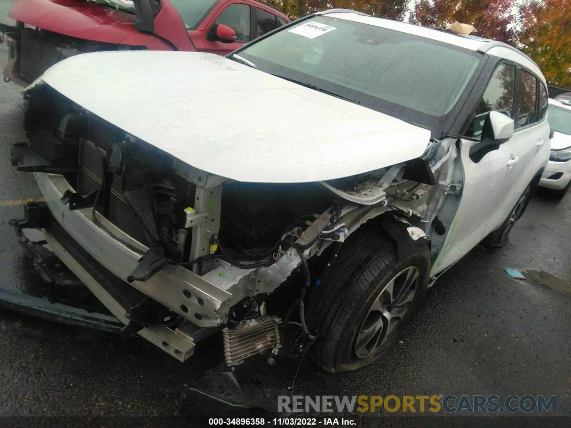 2 Photograph of a damaged car 5TDGBRCH9NS538991 TOYOTA HIGHLANDER 2022