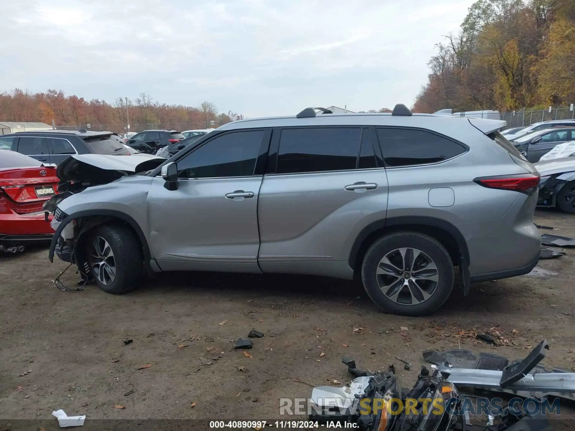 15 Photograph of a damaged car 5TDGBRCH9NS546735 TOYOTA HIGHLANDER 2022