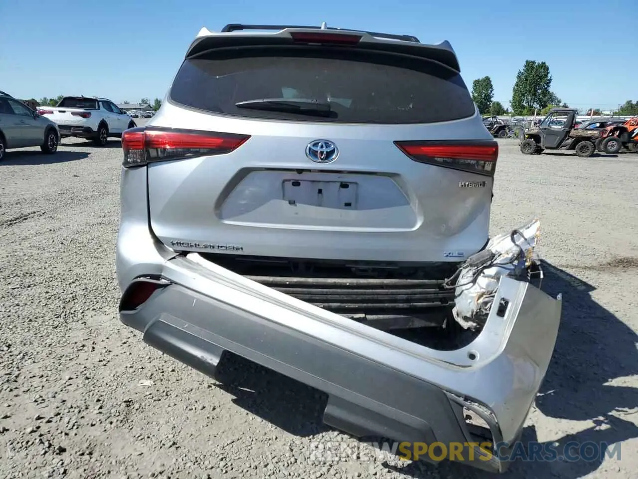 6 Photograph of a damaged car 5TDGBRCHXNS543049 TOYOTA HIGHLANDER 2022