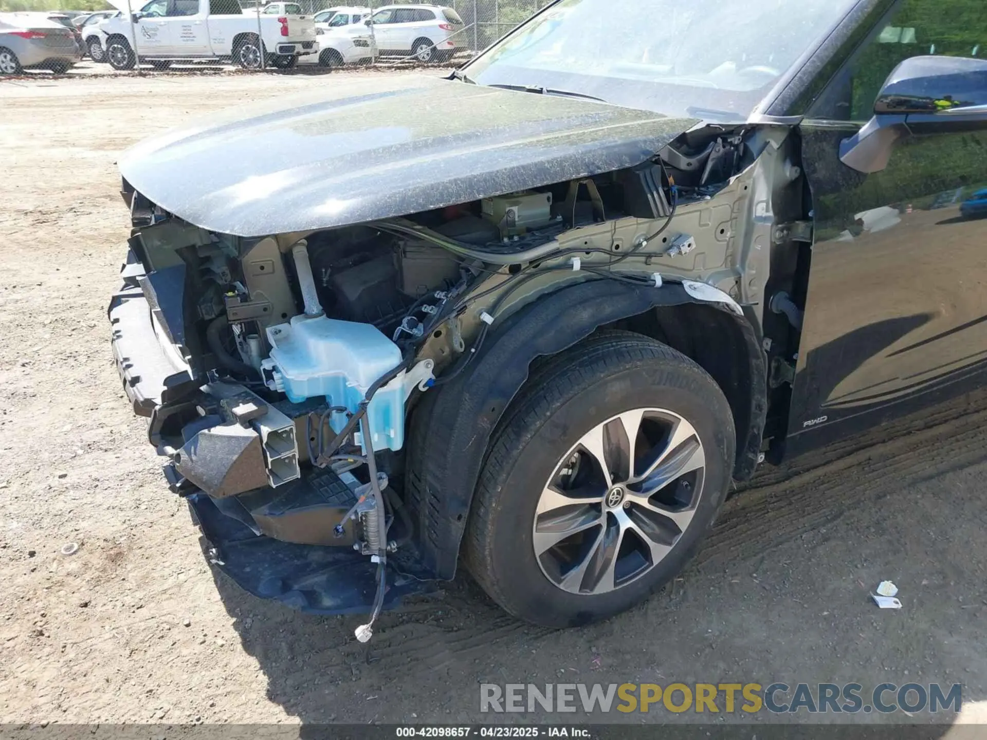 6 Photograph of a damaged car 5TDGBRCHXNS545867 TOYOTA HIGHLANDER 2022
