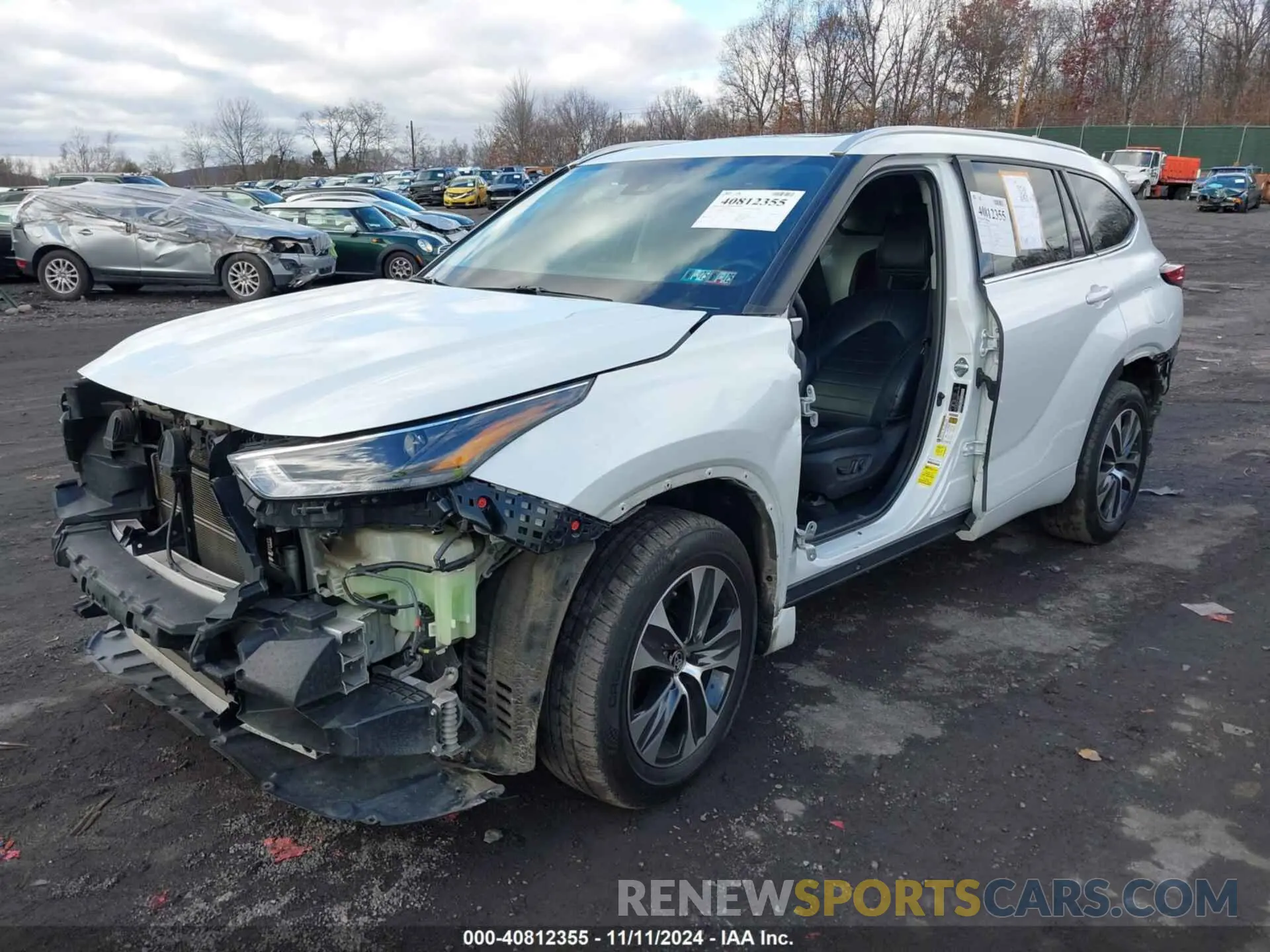 2 Photograph of a damaged car 5TDGBRCHXNS548719 TOYOTA HIGHLANDER 2022