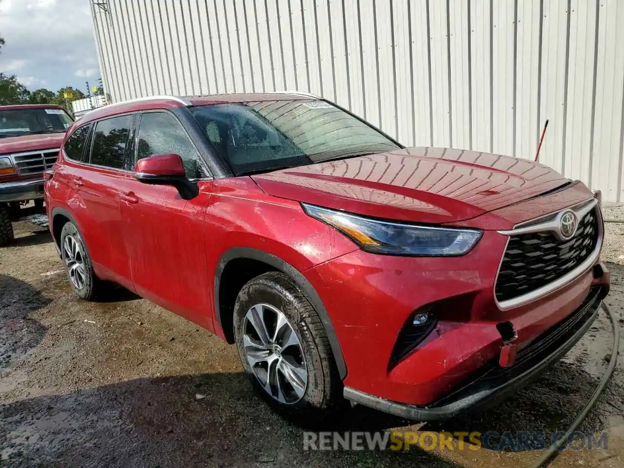 1 Photograph of a damaged car 5TDGZRAH0NS549117 TOYOTA HIGHLANDER 2022